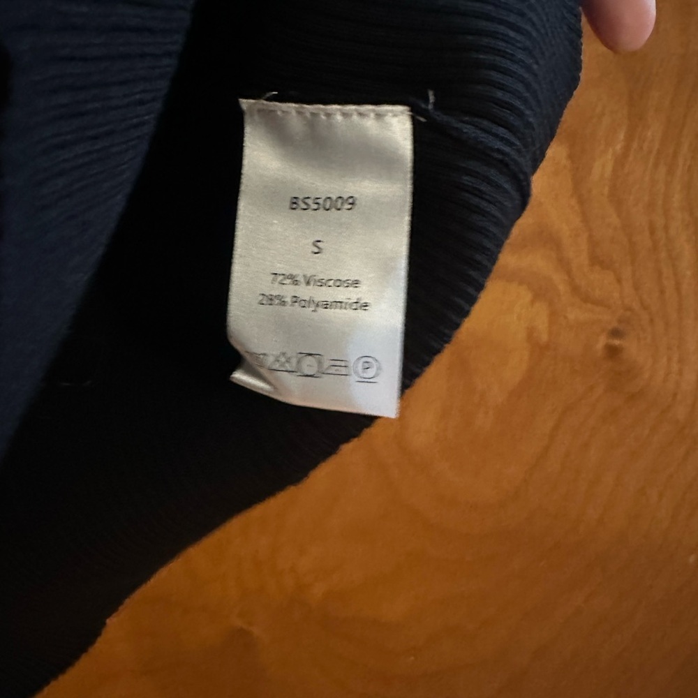 Black Ribbed Button-Up Top size small - Picture 6 of 10